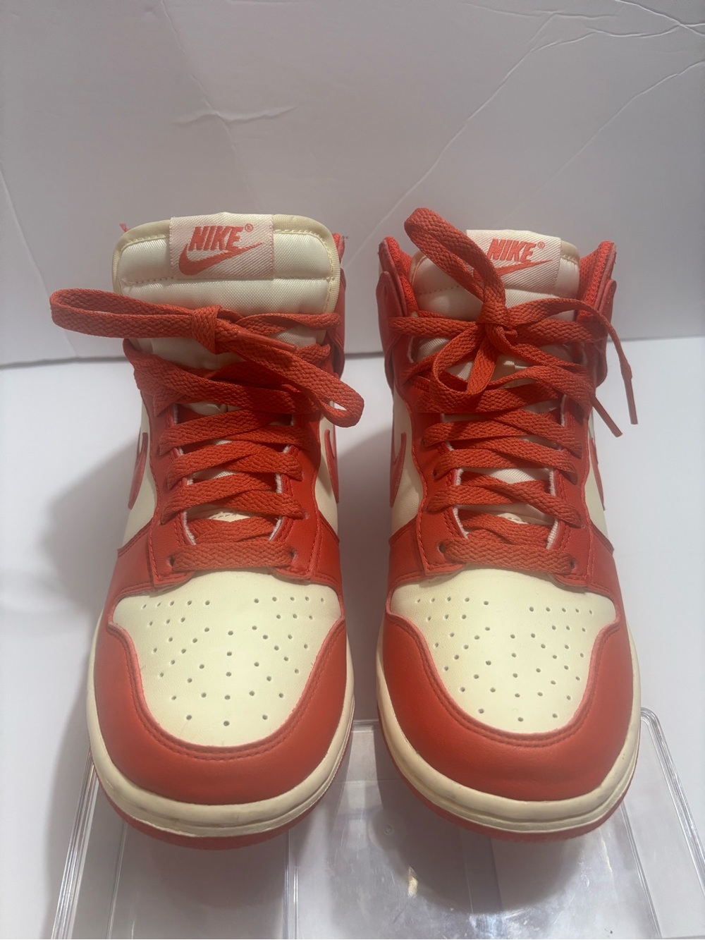Nike Dunk High Next Nature Coconut Milk
Light Crimson FV5960-102‎ Women's US 6.5